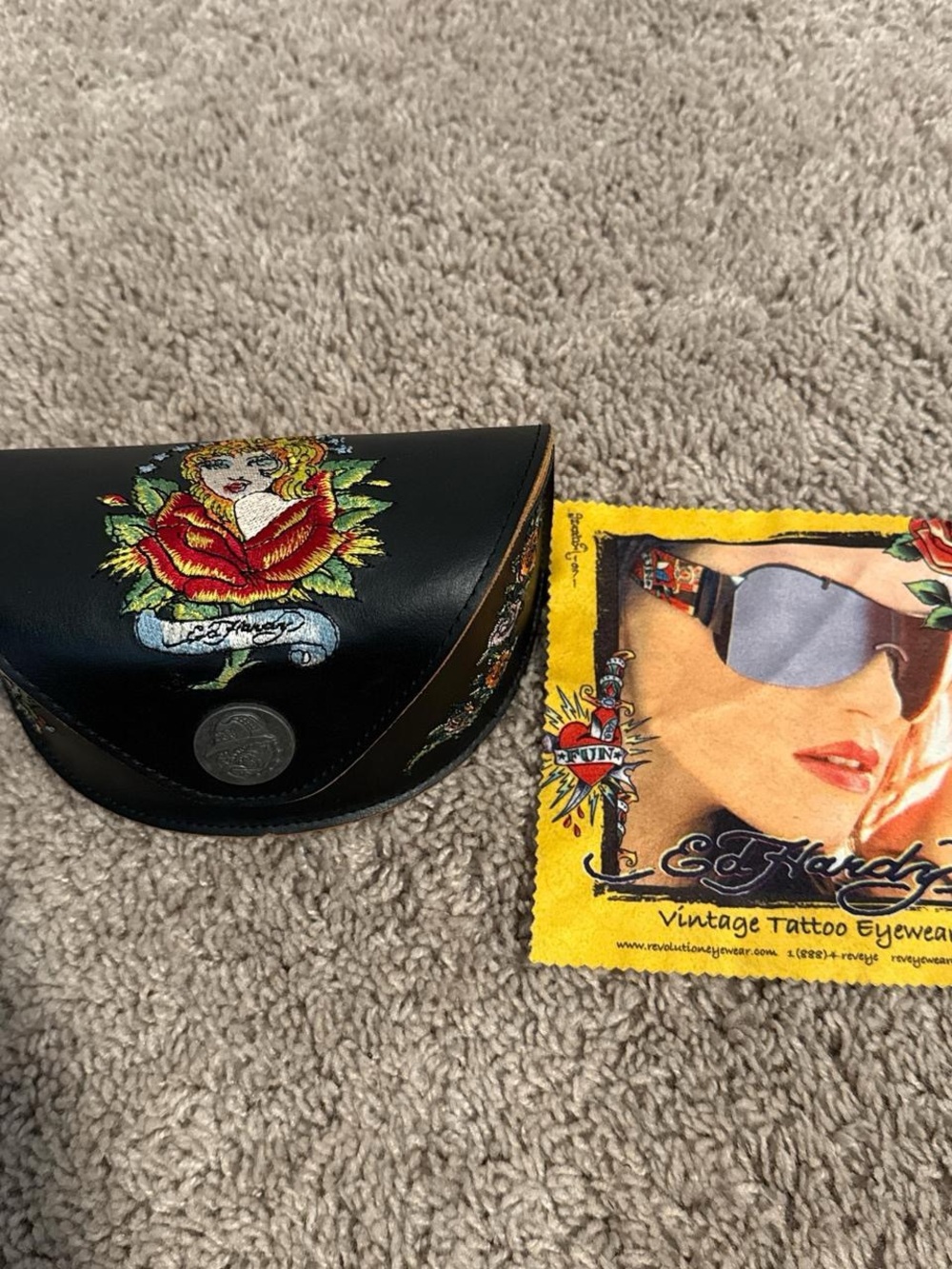 Ed Hardy Black Sunglasses Case with Red and Green Tattoo Rose